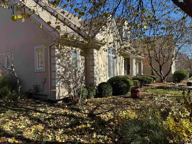 $759,900 | 3700 Quail Creek Court, Lawrence, KS 66047