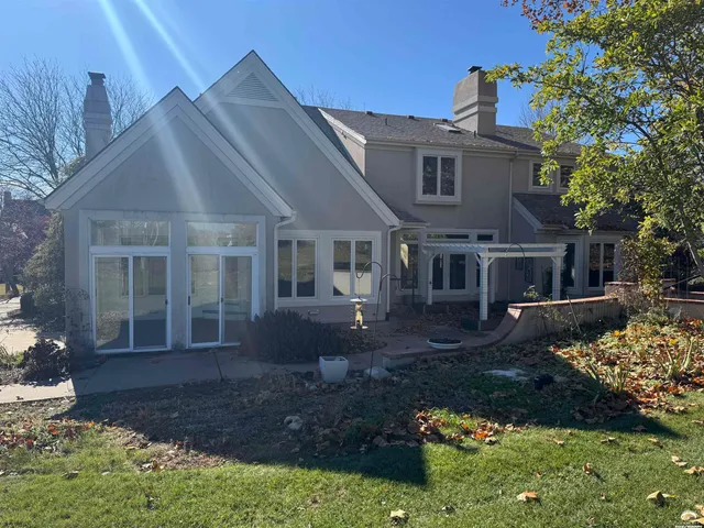 $759,900 | 3700 Quail Creek Court, Lawrence, KS 66047