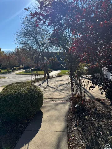 $759,900 | 3700 Quail Creek Court, Lawrence, KS 66047