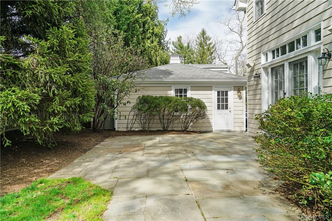 66 Apawamis Avenue Rye, NY 10580 - Photo 24 of 28