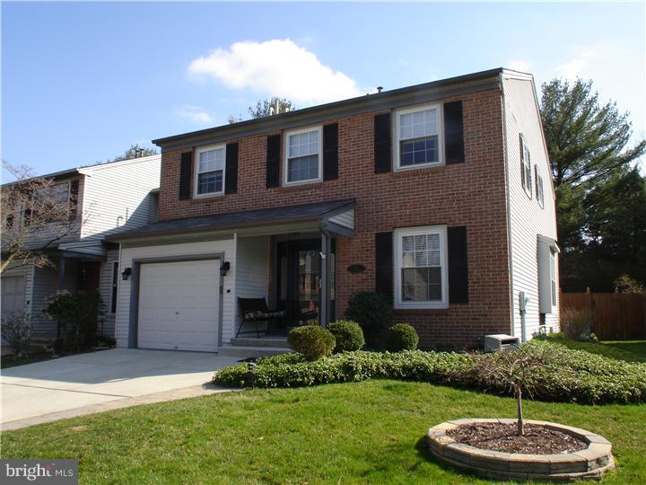 72 Farnwood Road Mount Laurel, NJ 08054 - Photo 2 of 20