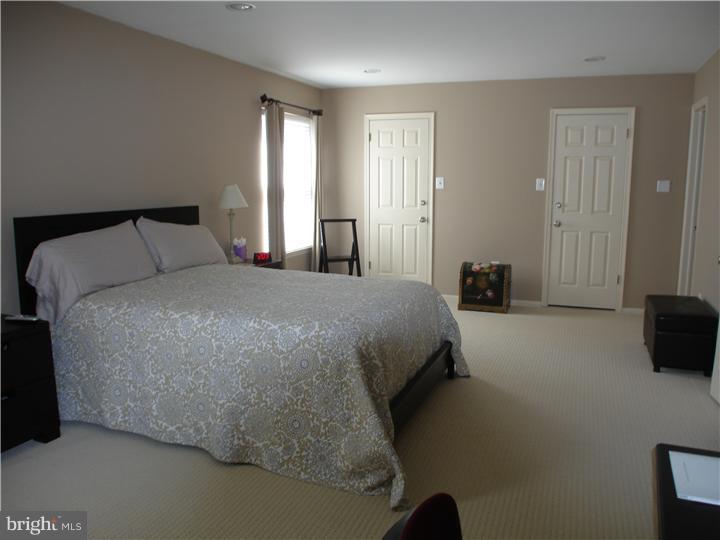 72 Farnwood Road Mount Laurel, NJ 08054 - Photo 12 of 20