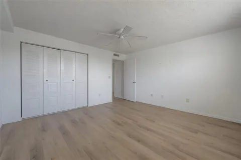 $2,100 | 4681 1st Street Northeast, Unit 209, St. Petersburg, FL 33703