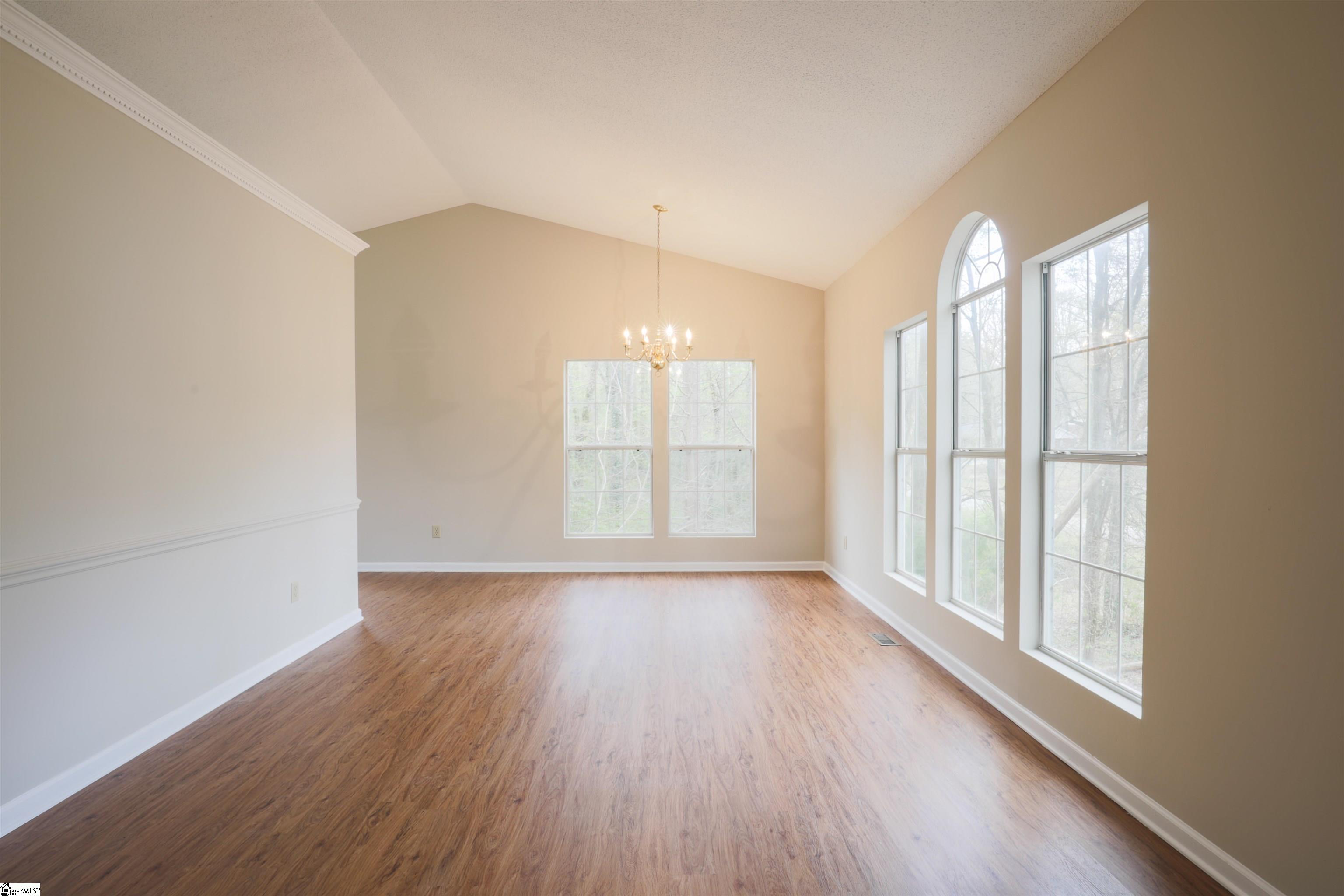 104 Riverside Lane Duncan, SC 29334 - Photo 5 of 15 Gallery Image 5