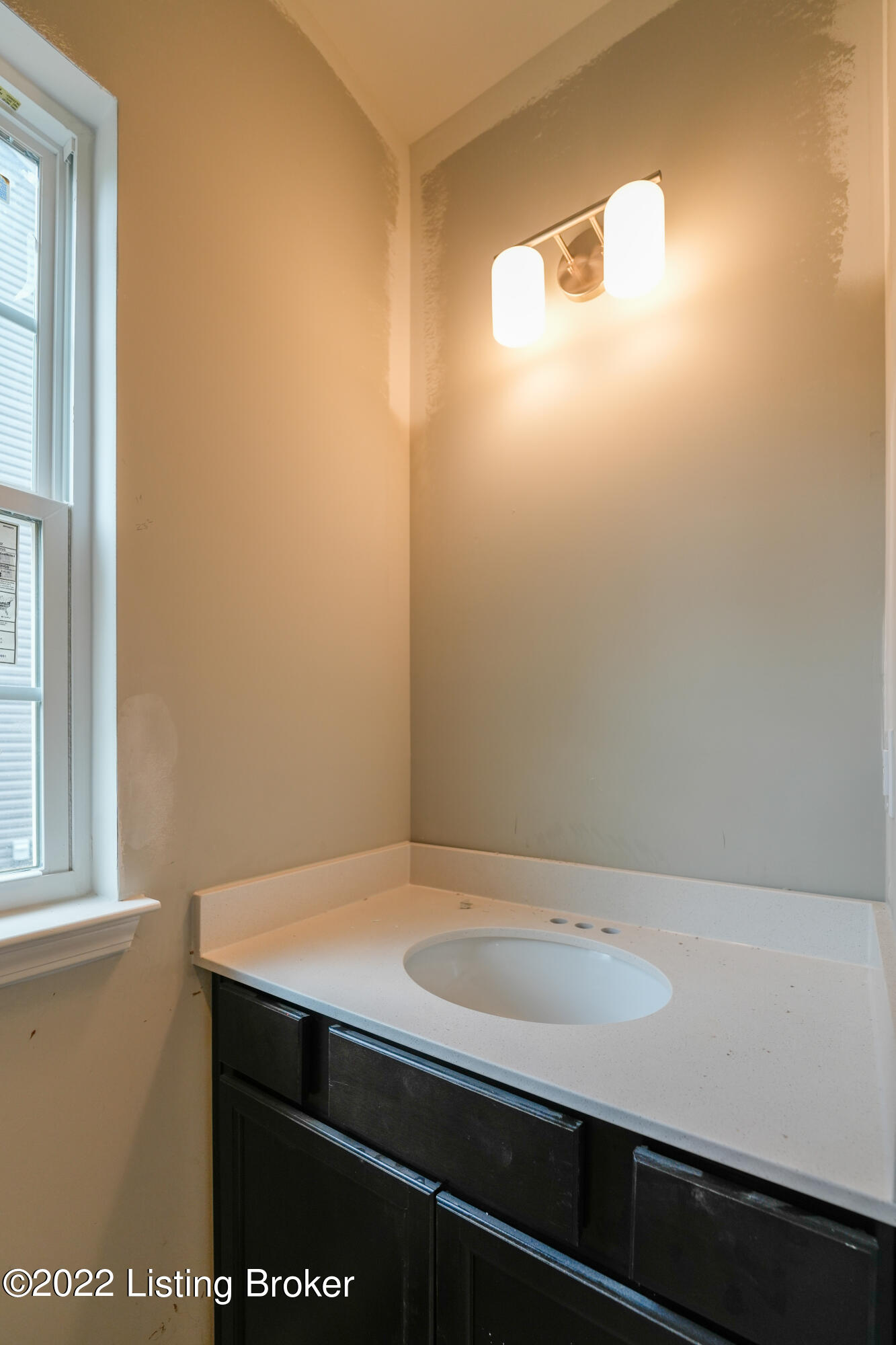 8406 Gateway Run Road Louisville, KY 40229 - Photo 13 of 27 131 PW-22