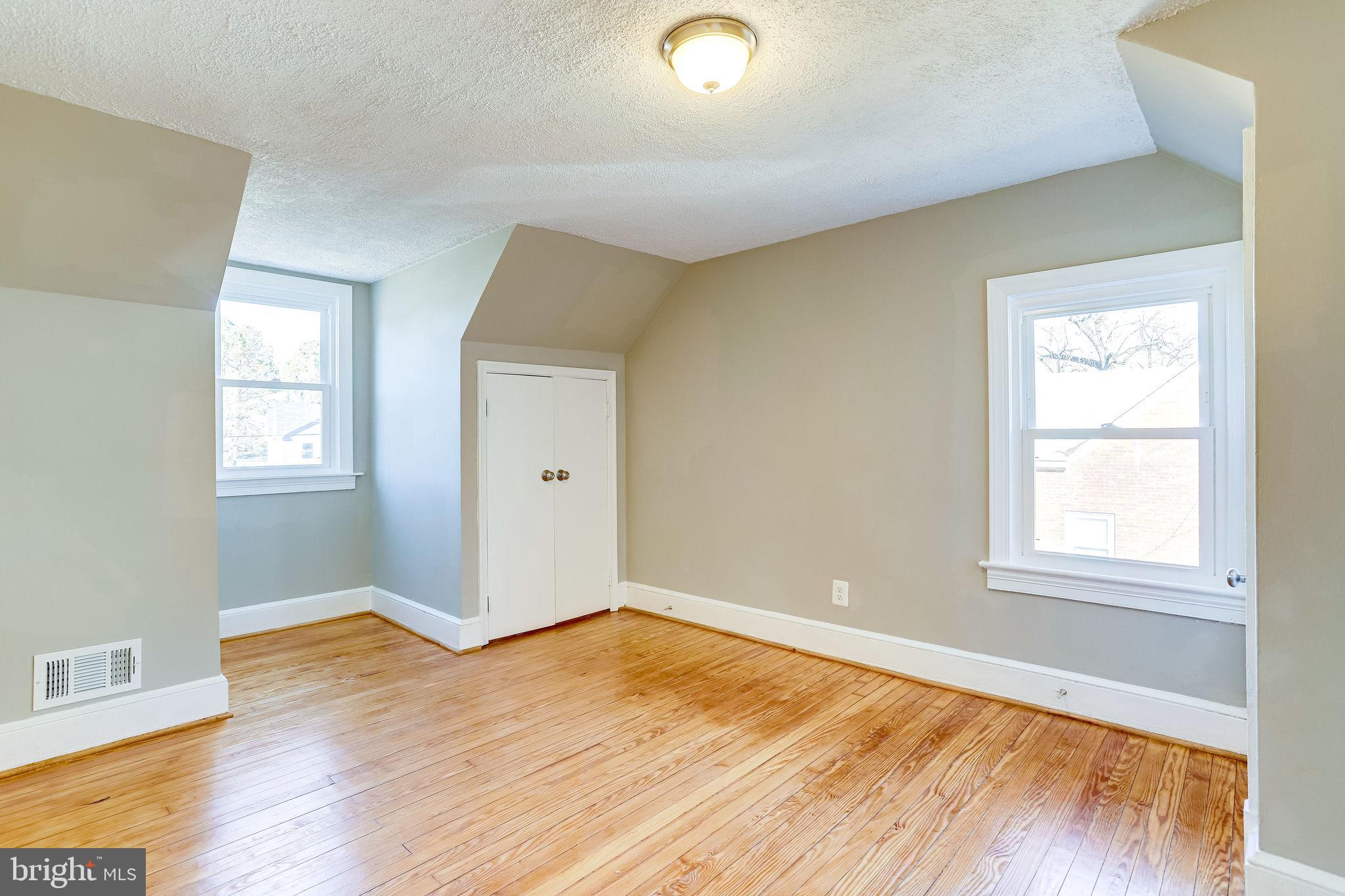 4105 Buckman Road Alexandria, VA 22309 - Photo 22 of 39 2nd Bedroom