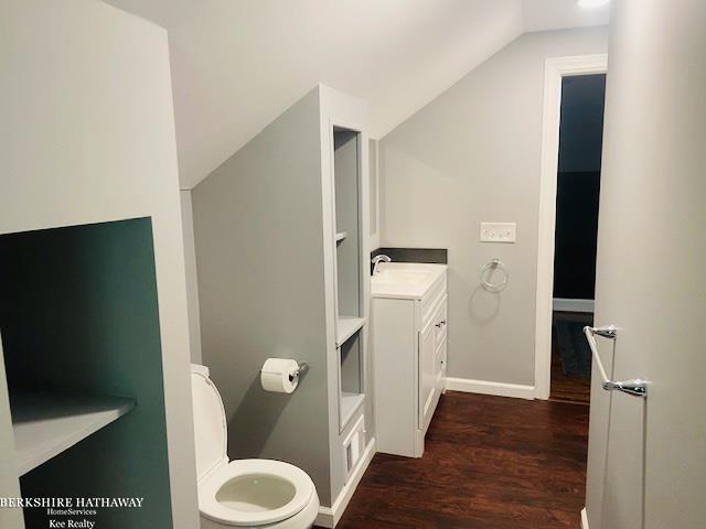 37010 Utica Road Clinton Township, MI 48036 - Photo 27 of 34 50113272-26.JPG