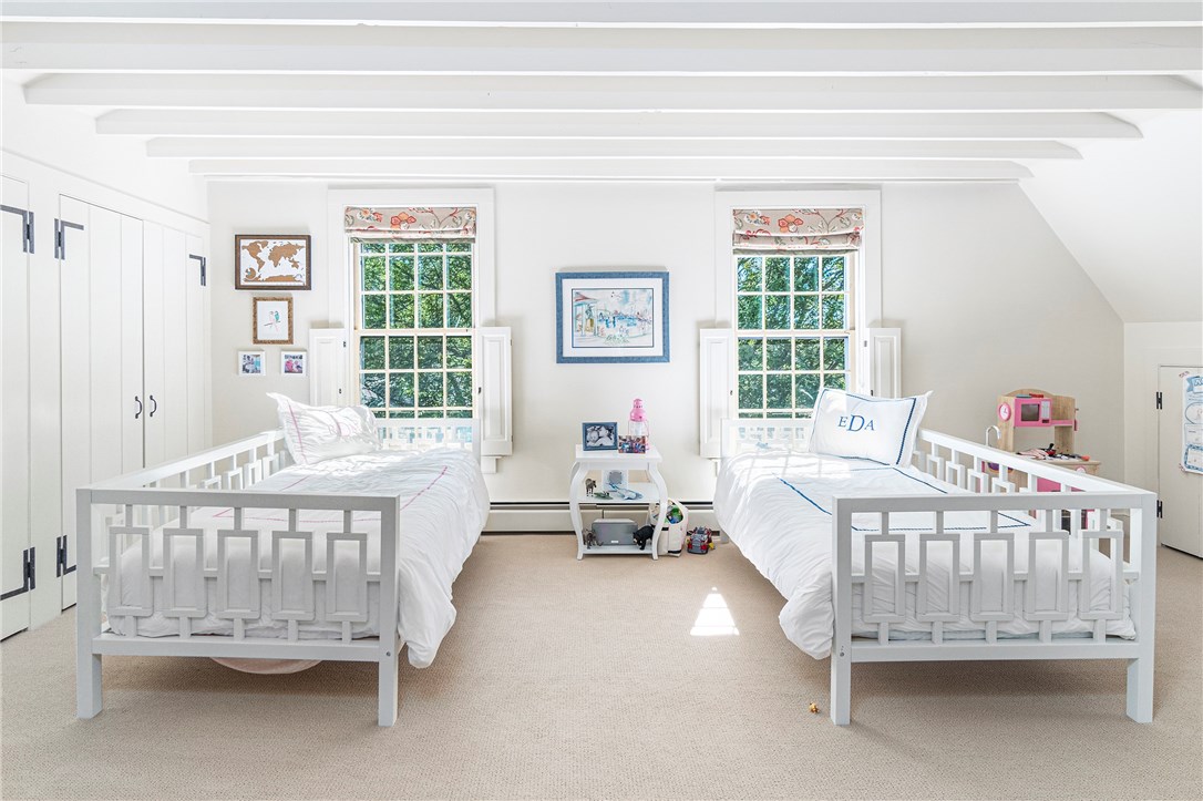 67 Bridge Street Newport, RI 02840 - Photo 19 of 50