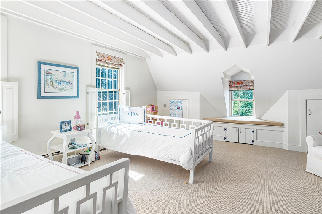 67 Bridge Street Newport, RI 02840 - Photo 20 of 50