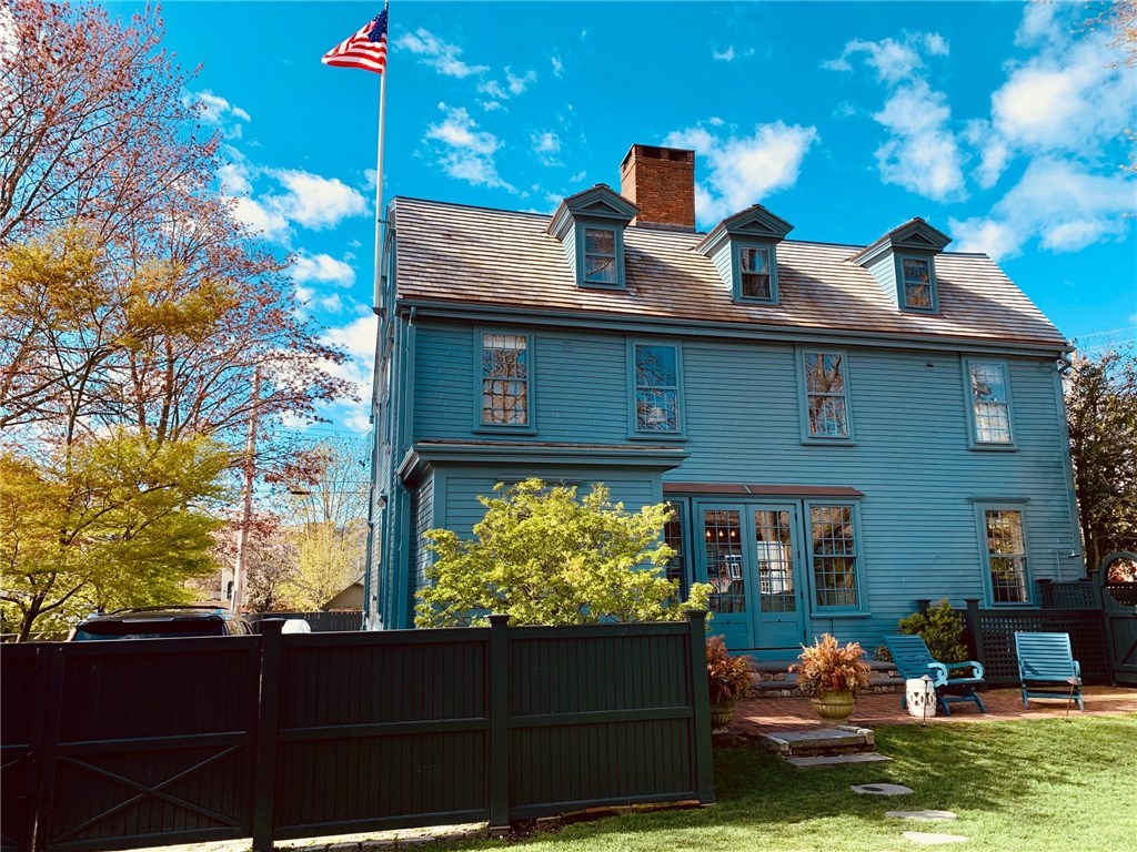 67 Bridge Street Newport, RI 02840 - Photo 27 of 50