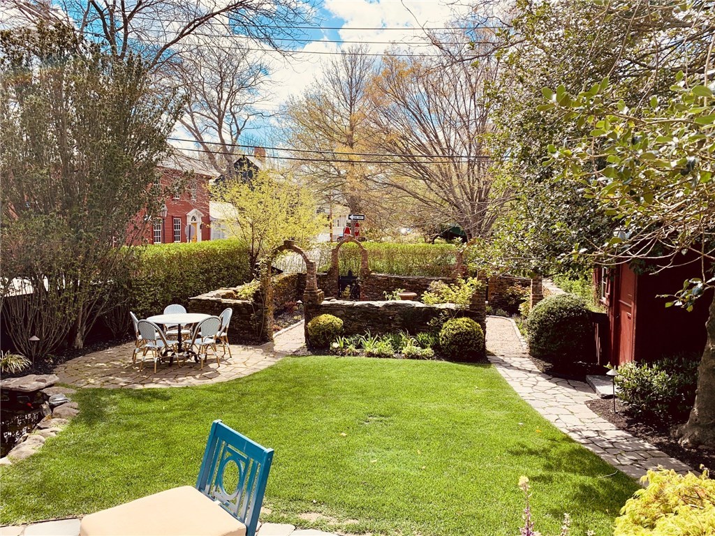 67 Bridge Street Newport, RI 02840 - Photo 28 of 50