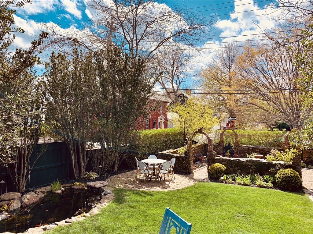 67 Bridge Street Newport, RI 02840 - Photo 29 of 50