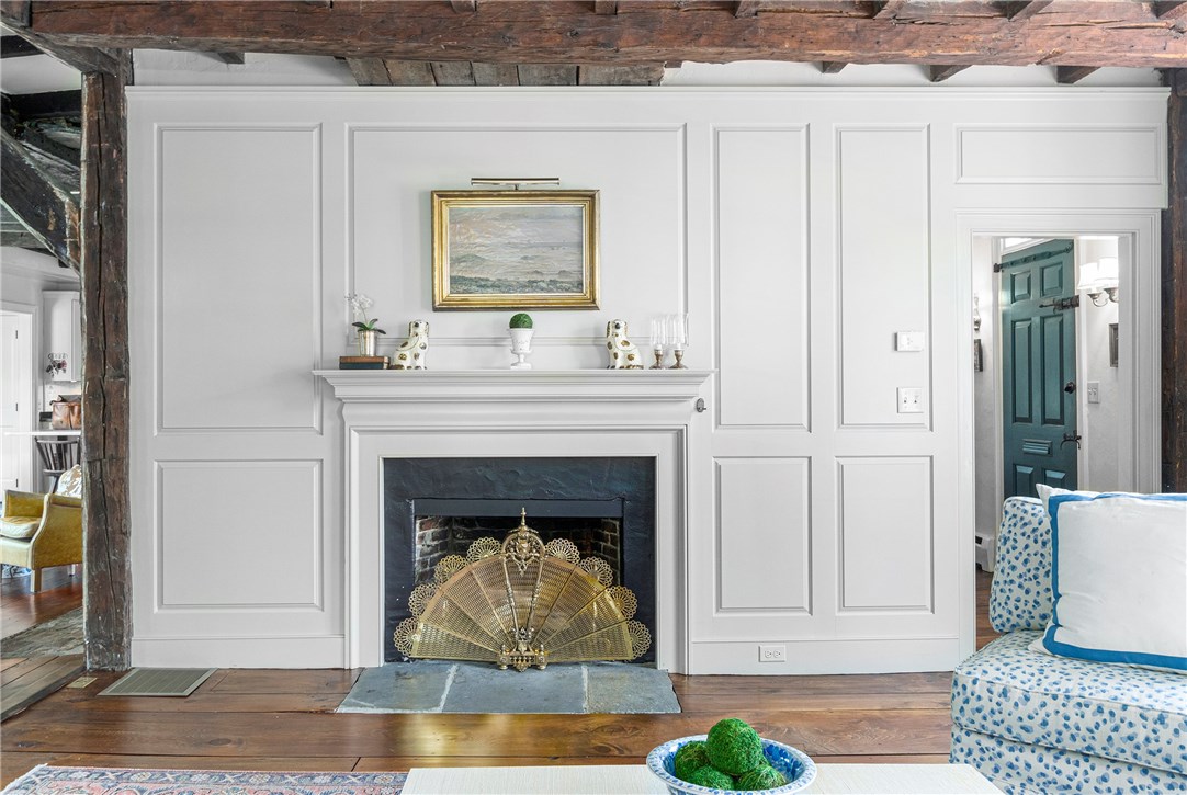 67 Bridge Street Newport, RI 02840 - Photo 10 of 50