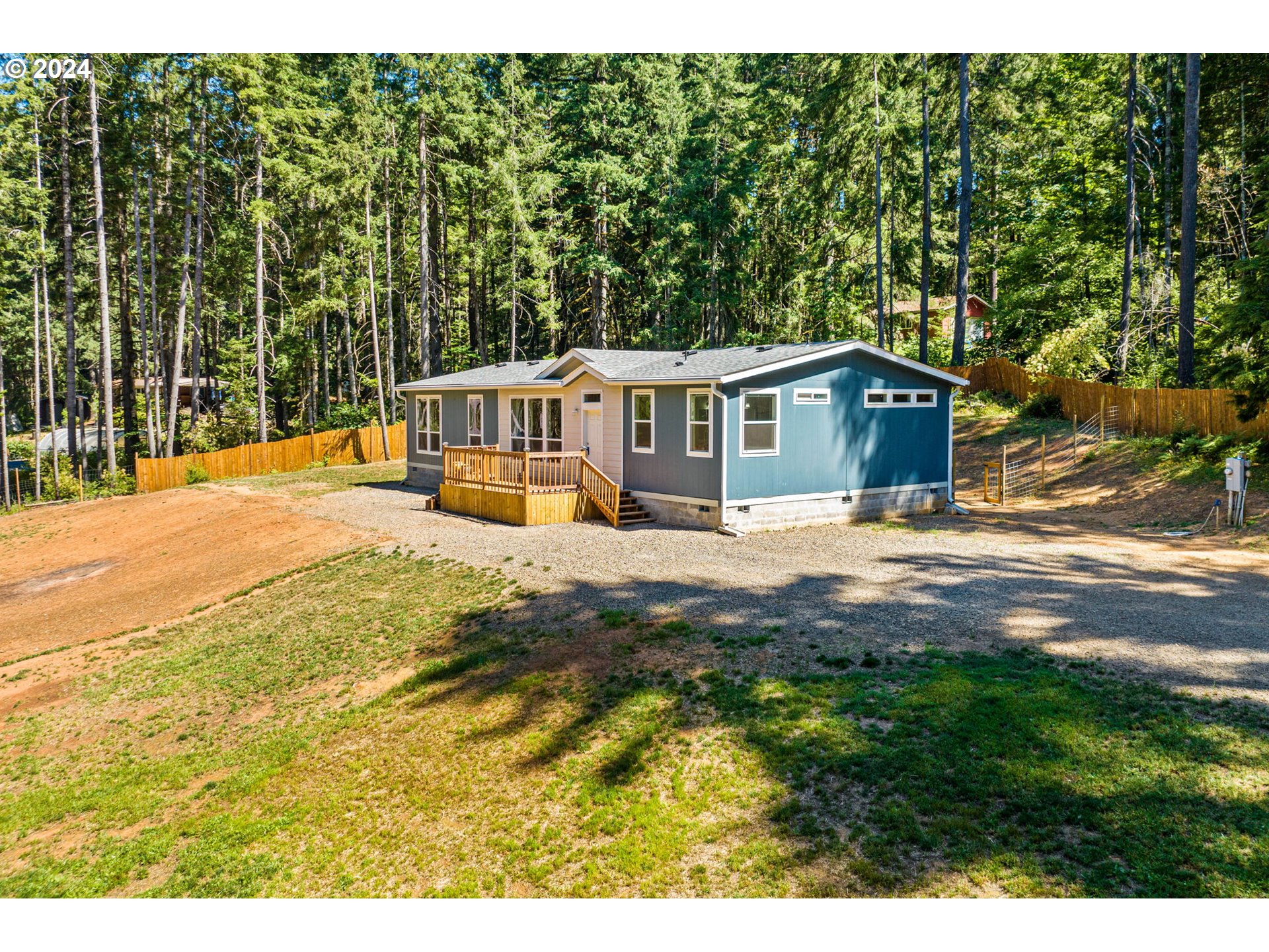 22119 Fisk Road Noti, OR 97461 - Photo 3 of 34 Gallery Image 3