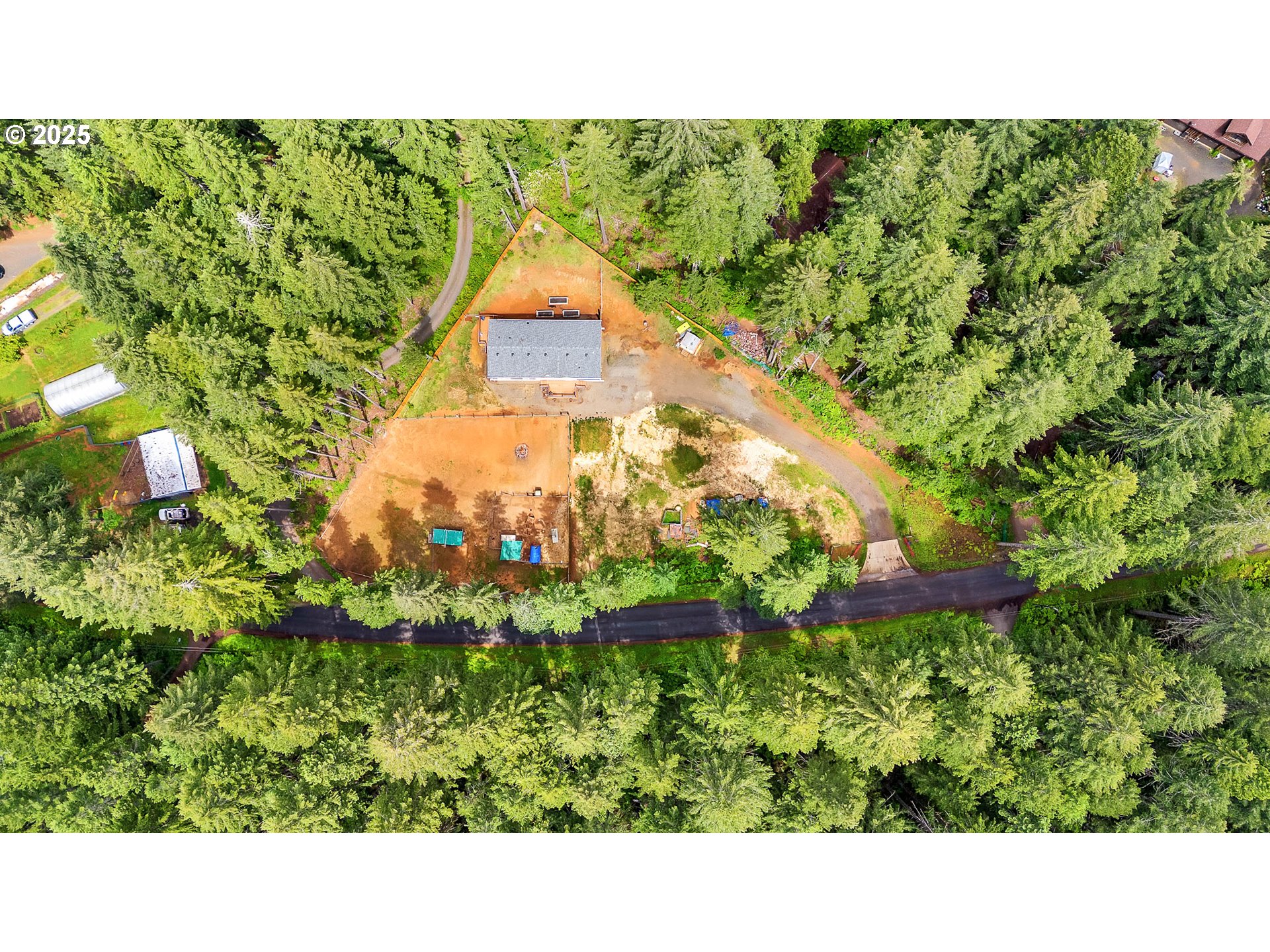 22119 Fisk Road Noti, OR 97461 - Photo 33 of 34 Gallery Image 33