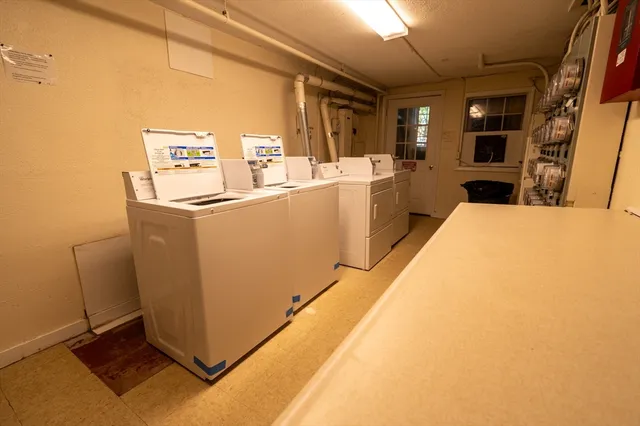 $2,000 | 234 Low Street, Unit 3, Newburyport, MA 01950