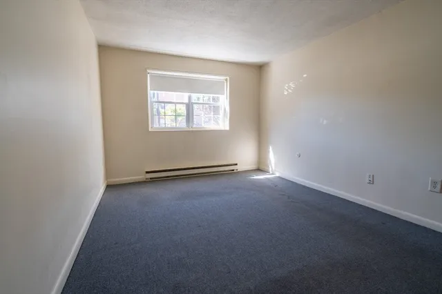 $2,000 | 234 Low Street, Unit 3, Newburyport, MA 01950