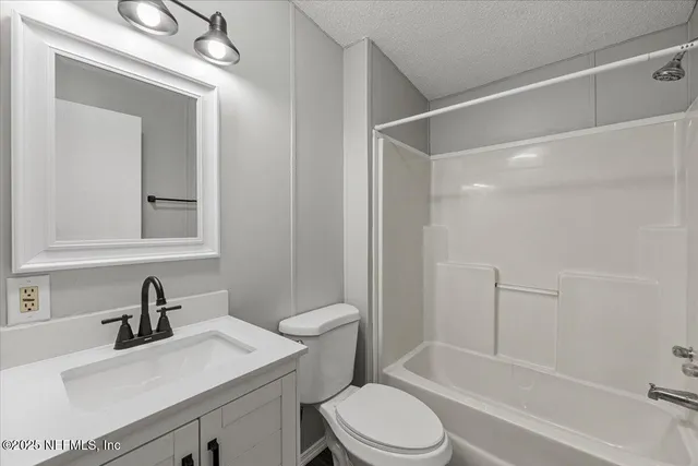 $298,000 | 124 Knight Drive, Florahome, FL 32140