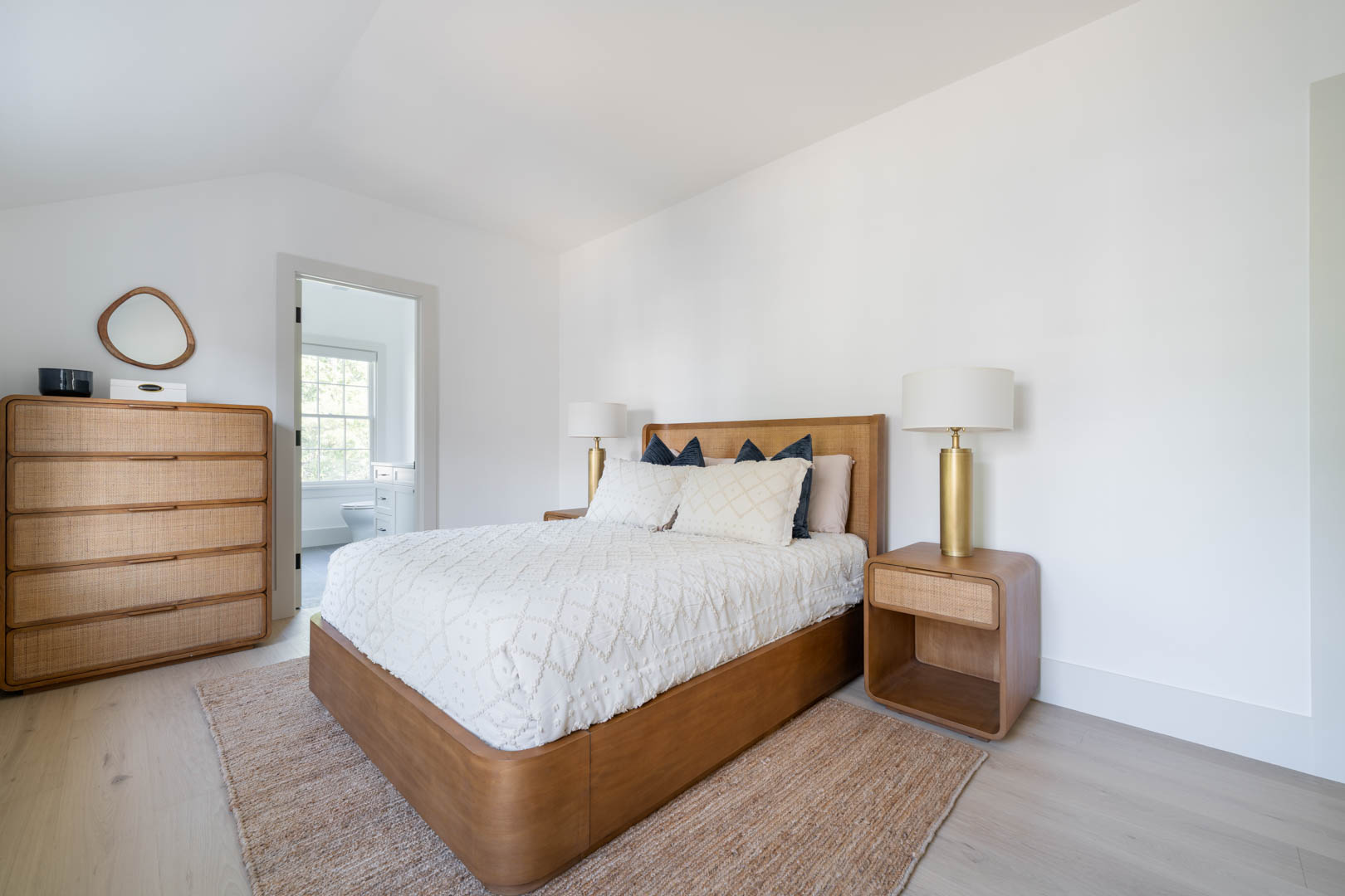 36 B Lily Street Nantucket, MA 02554 - Photo 14 of 21