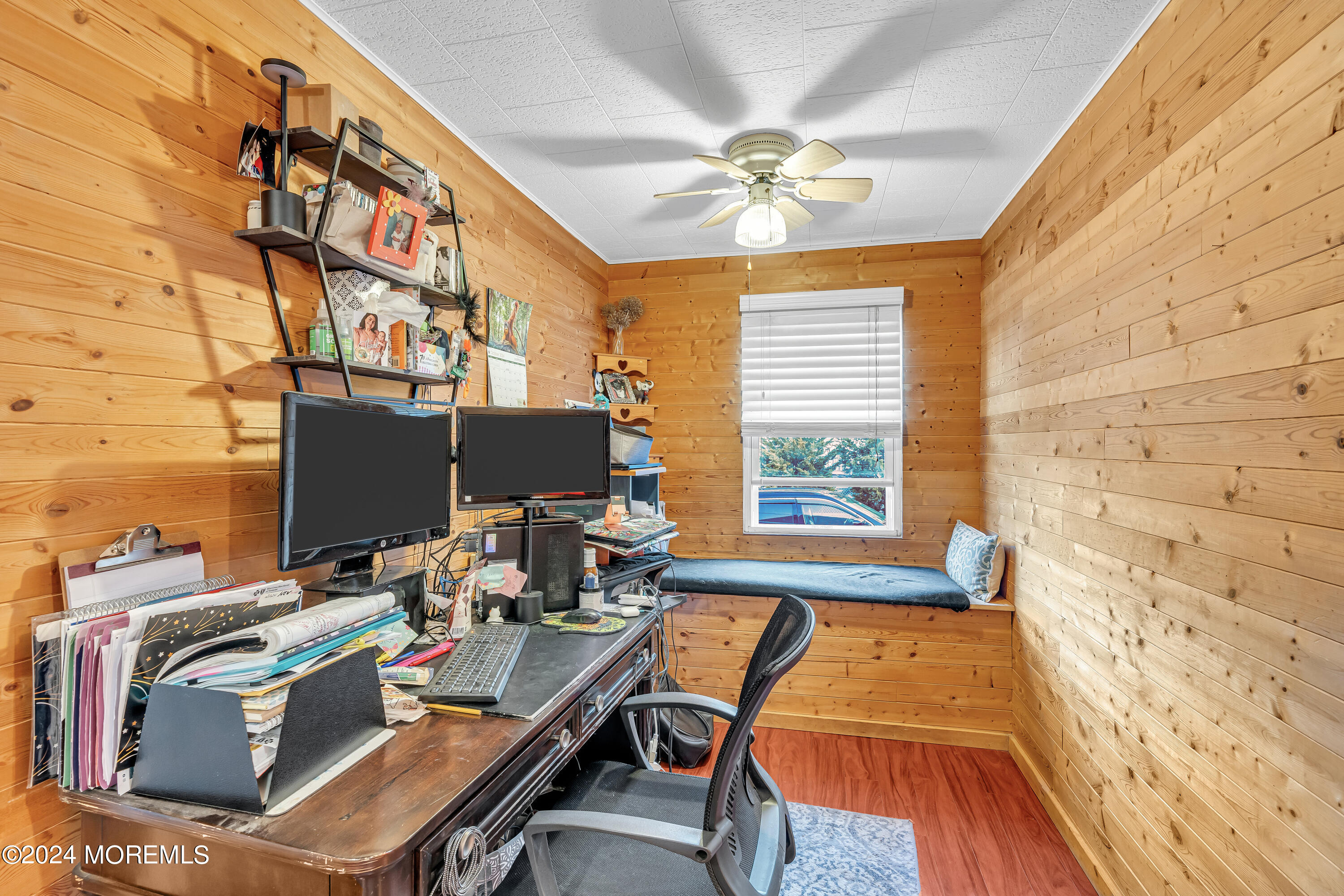13 Hemlock Road Howell, NJ 07731 - Photo 24 of 48 a workspace with furniture and a window