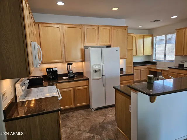 $4,200 | 25111 South Golfview Drive, Sun Lakes, AZ 85248