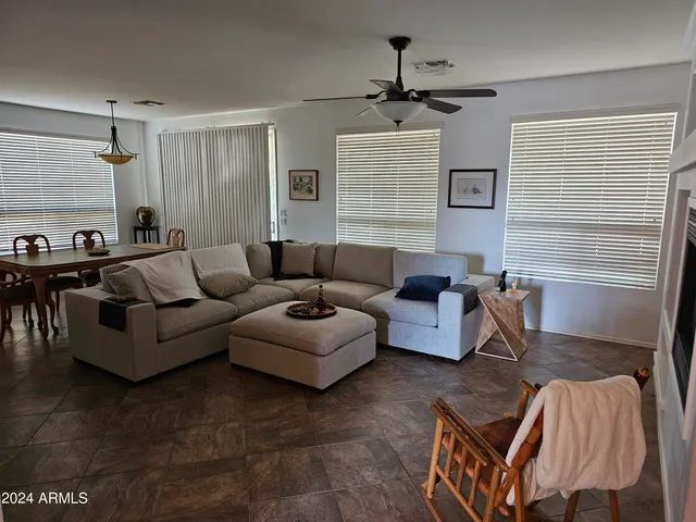 $4,200 | 25111 South Golfview Drive, Sun Lakes, AZ 85248