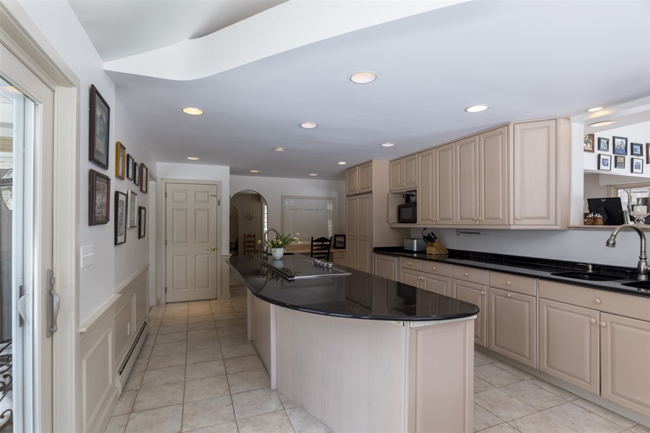 100 3 Mile Road Hanover, NH 03750 - Photo 4 of 28