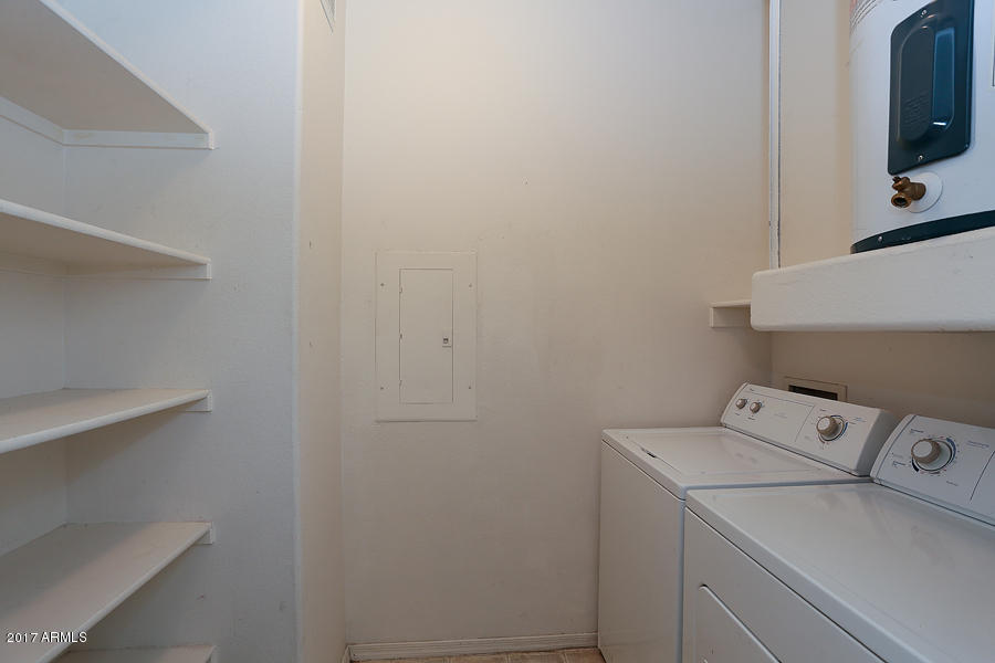 909 East Camelback Road, Unit 1127 Phoenix, AZ 85014 - Photo 18 of 18 909 E Camelback-18