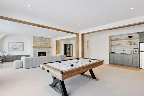 $2,499,900 | 202 Sandy Shores Road, Waconia, MN 55387