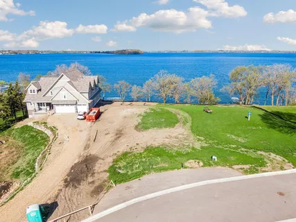 $2,499,900 | 202 Sandy Shores Road, Waconia, MN 55387