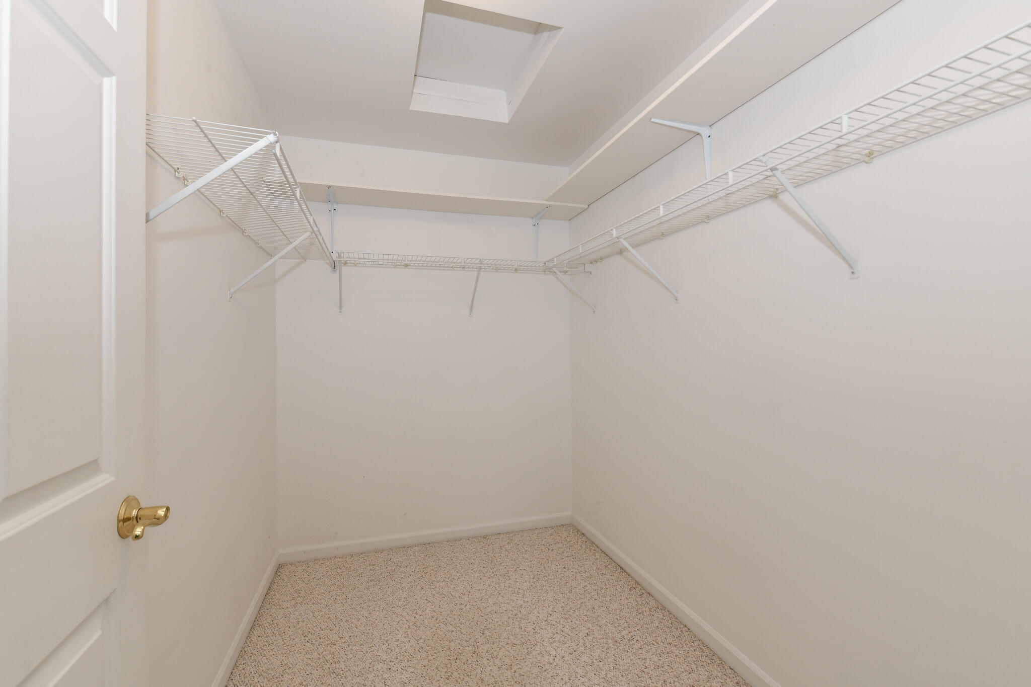 4740 South Forest Point Boulevard New Berlin, WI 53151 - Photo 18 of 26 Master Closet