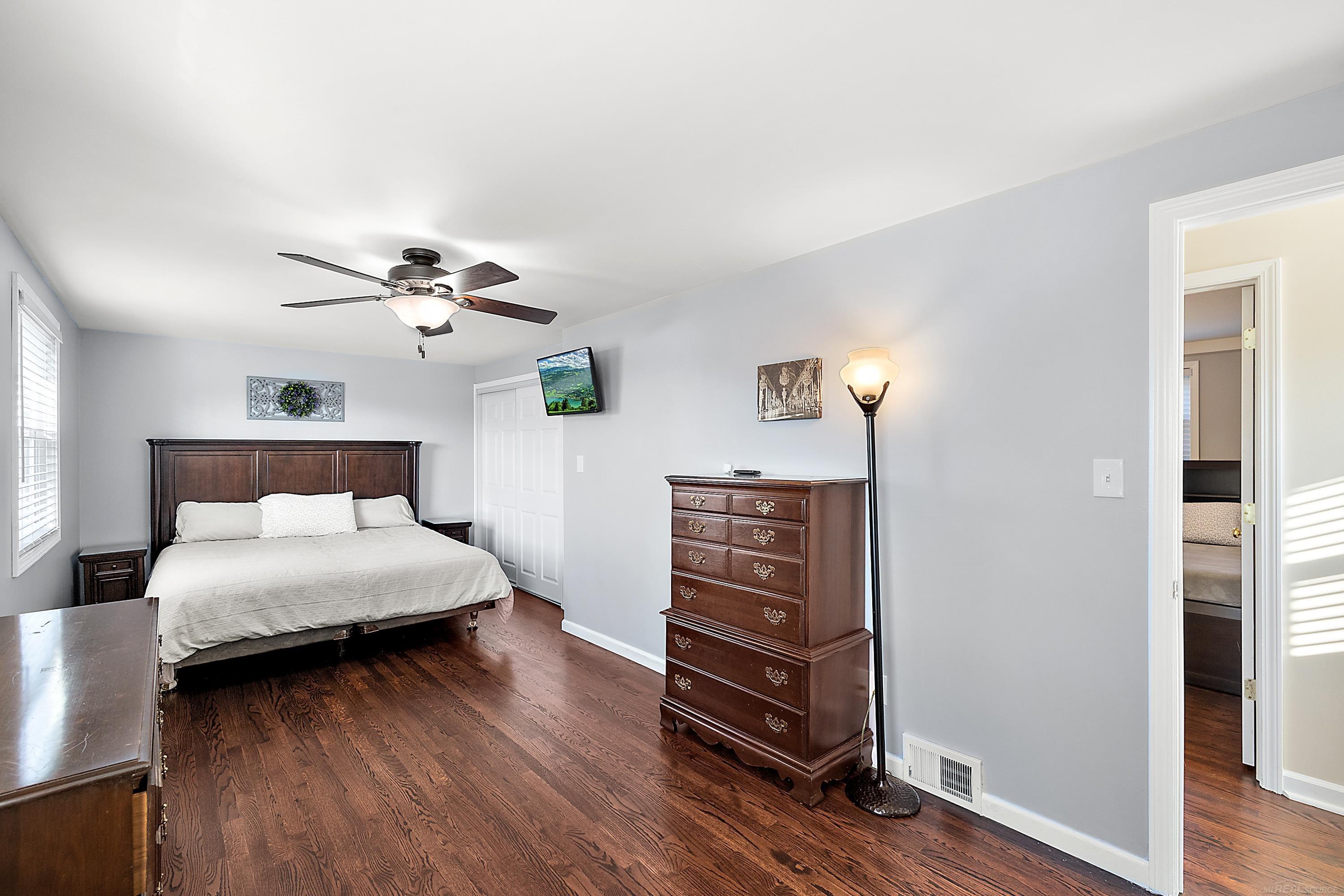 38276 Tottenham Road Sterling Heights, MI 48312 - Photo 24 of 44