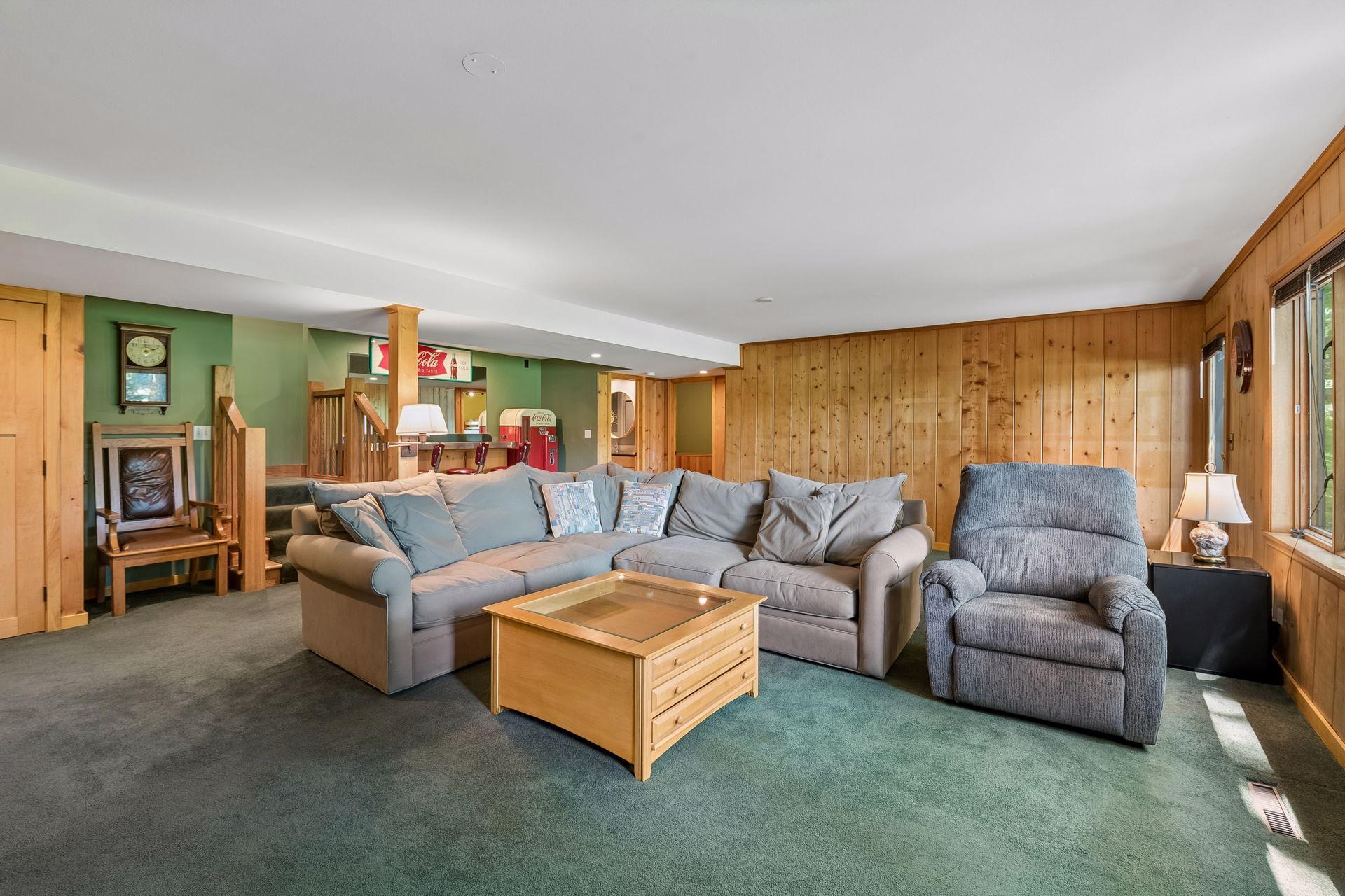 8307 Oakmere Road Bloomington, MN 55438 - Photo 48 of 72