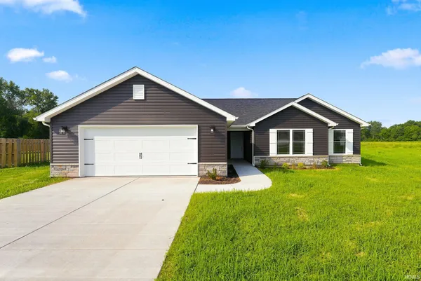 $399,900 | 5758 St Johns Avenue, Monticello, IN 47960