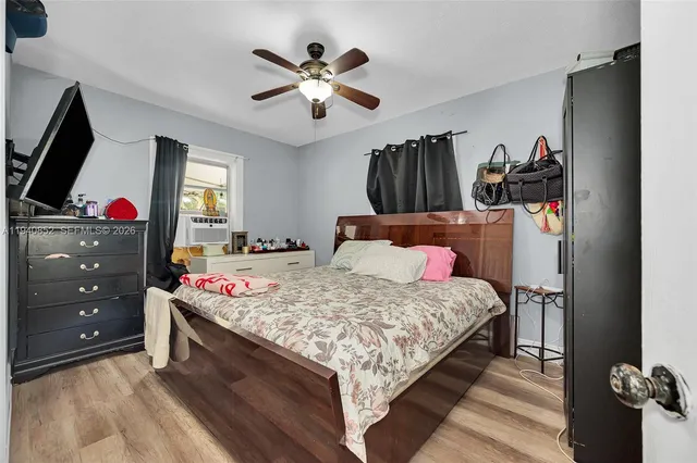 $425,000 | 1401 Northwest 44th Street, Miami, FL 33142