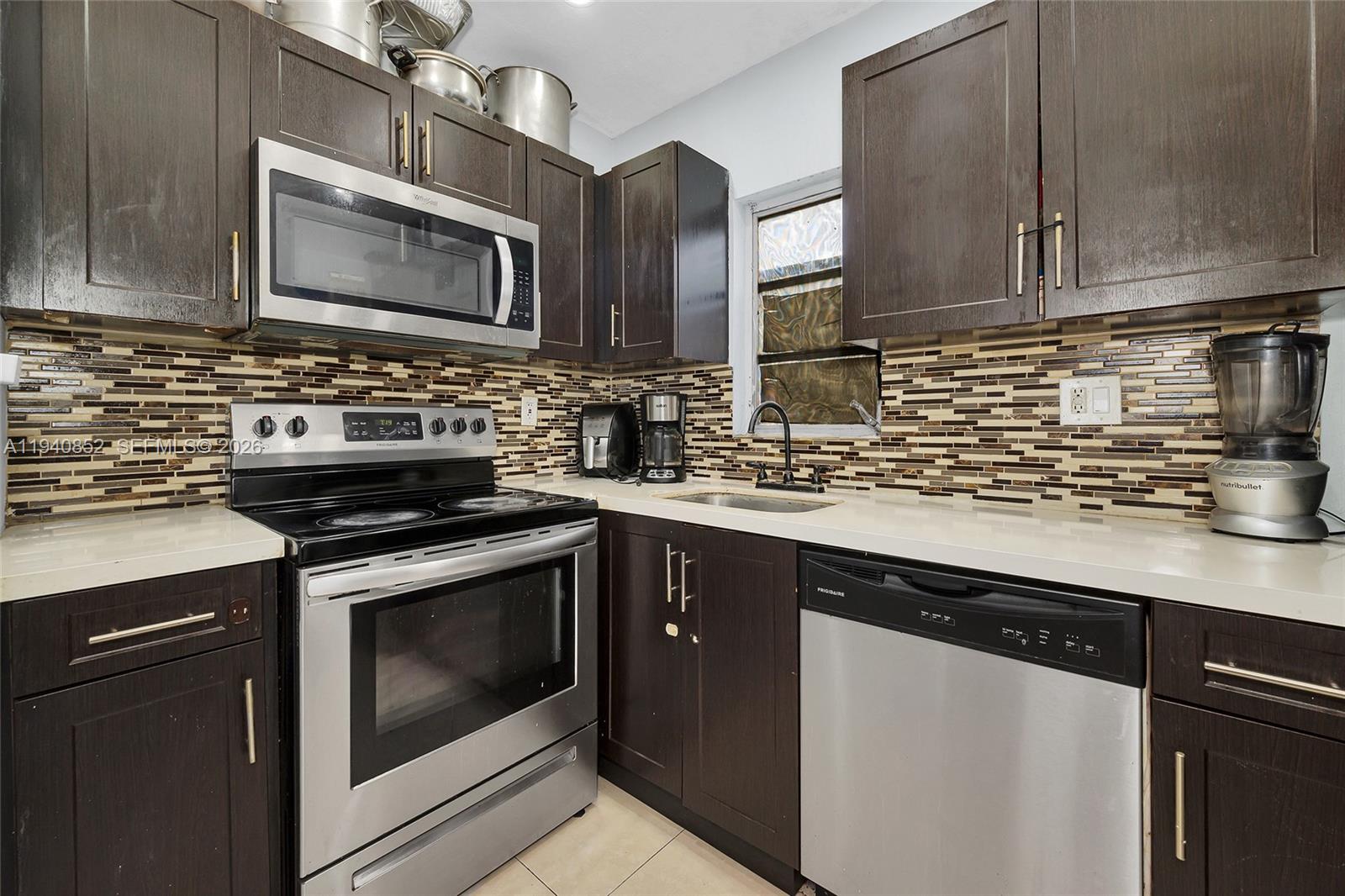 1401 Northwest 44th Street Miami, FL 33142 - Photo 23 of 38