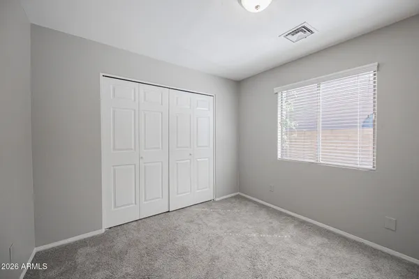 $2,350 | 25 South Ocean Drive, Gilbert, AZ 85233