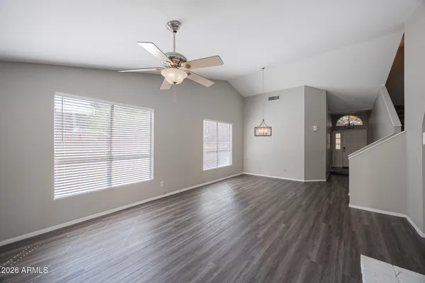 $2,350 | 25 South Ocean Drive, Gilbert, AZ 85233