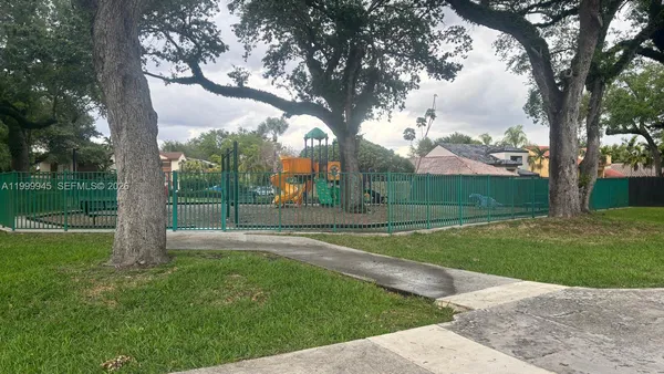 $4,800 | 11460 Southwest 73rd Street, Miami, FL 33173