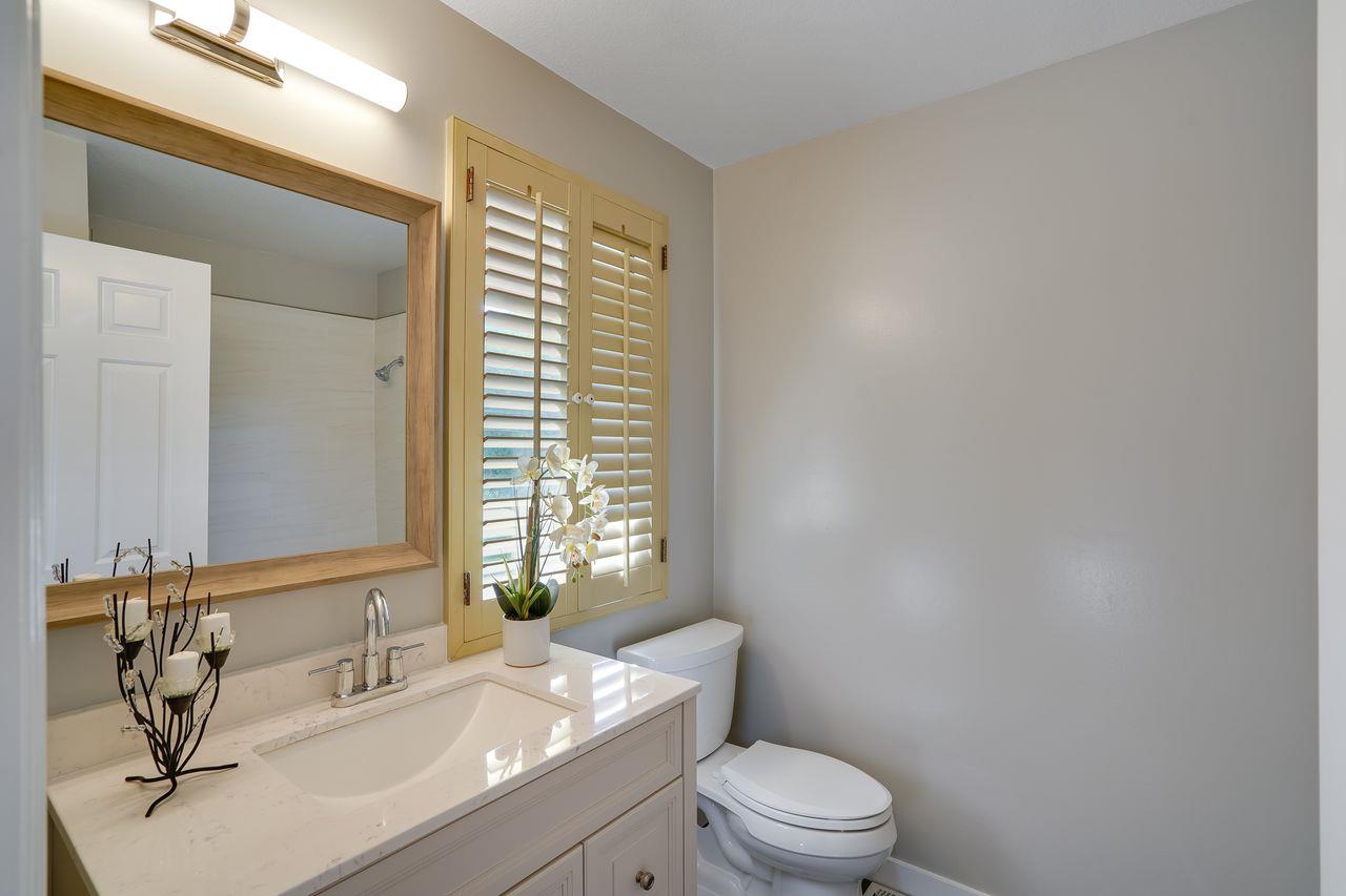 1176 Millbrae Avenue Millbrae, CA 94030 - Photo 36 of 47 a bathroom with a sink a toilet and tub