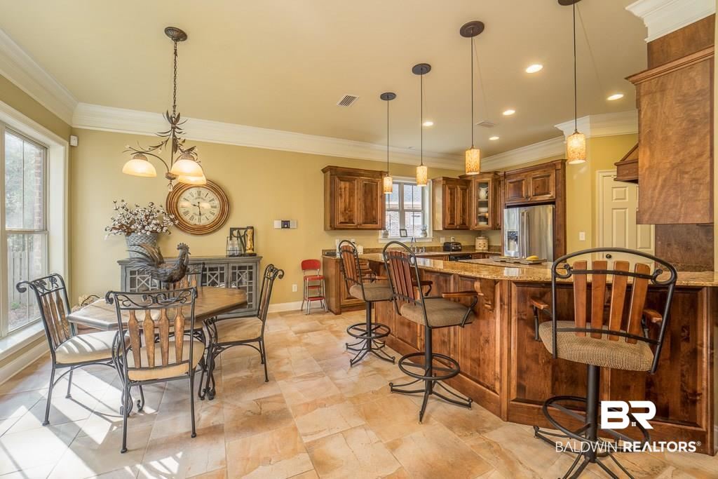 6434 Clear Pointe Court Mobile, AL 36618 - Photo 9 of 29