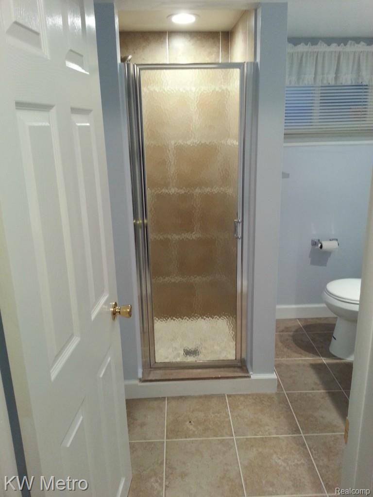 33992 Dequindre Road Sterling Heights, MI 48310 - Photo 26 of 36 12-8-13 chris phone 799.jpg