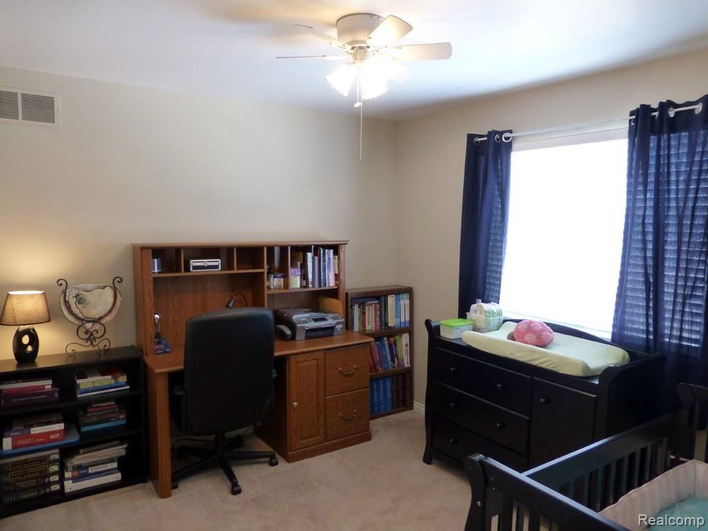 35837 Harvard Road New Baltimore, MI 48047 - Photo 33 of 50 P1020578RC.jpg