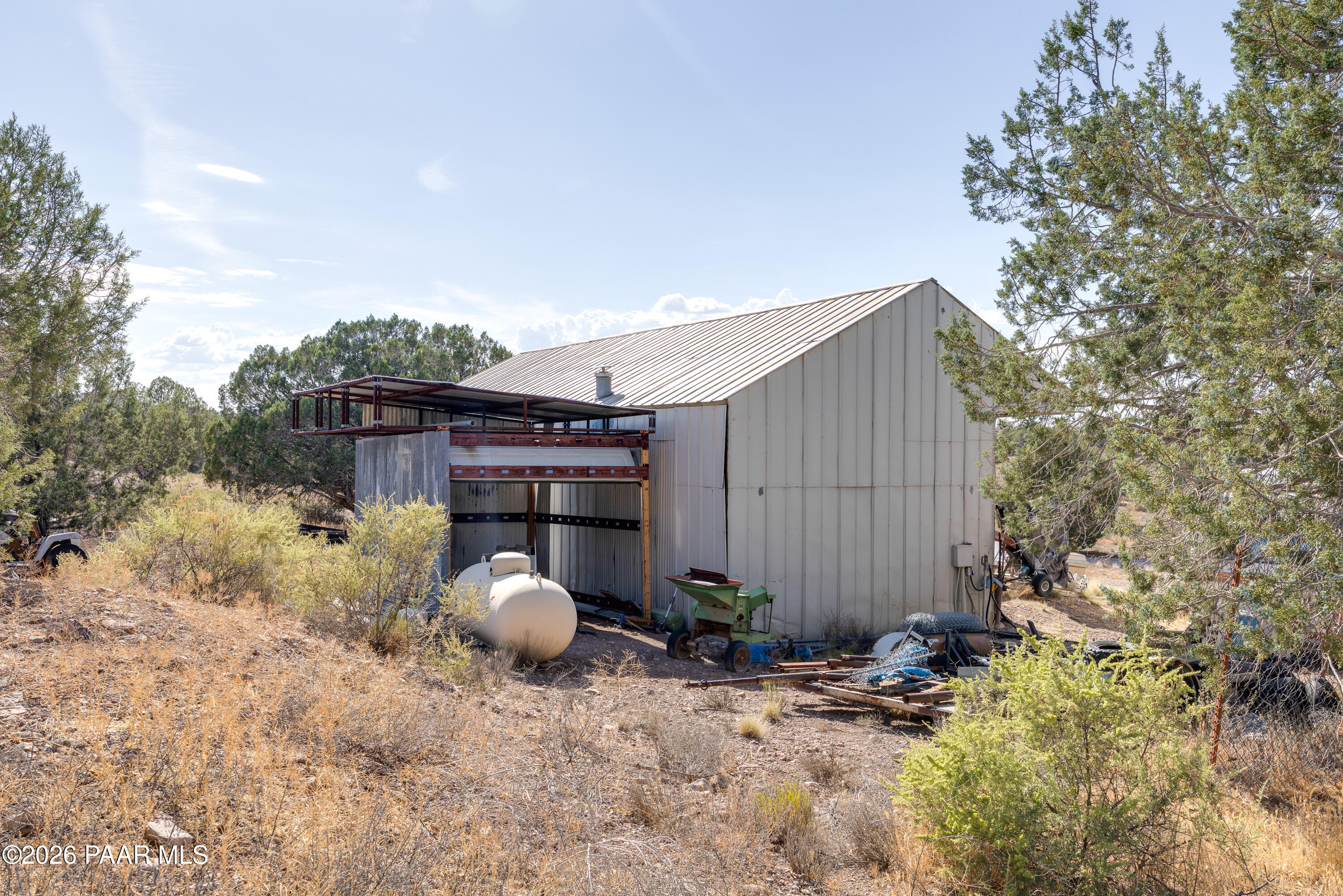 2500 West Gunsite Road Paulden, AZ 86334 - Photo 39 of 62 BARN 2