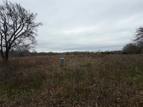 $449,000 | 8590 Hammond Road, Calvert, TX 77837