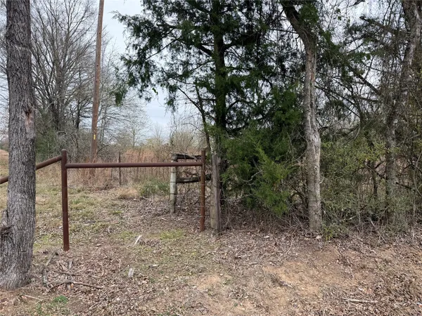 $449,000 | 8590 Hammond Road, Calvert, TX 77837