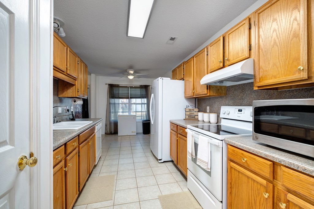 720 George Washington Boulevard Sumter, SC 29154 - Photo 12 of 31