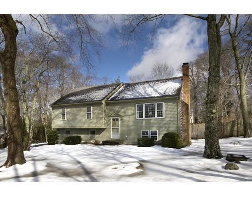 82 Riverside Circle Marshfield, MA 02050 - Photo 1 of 26 Gallery Image 1