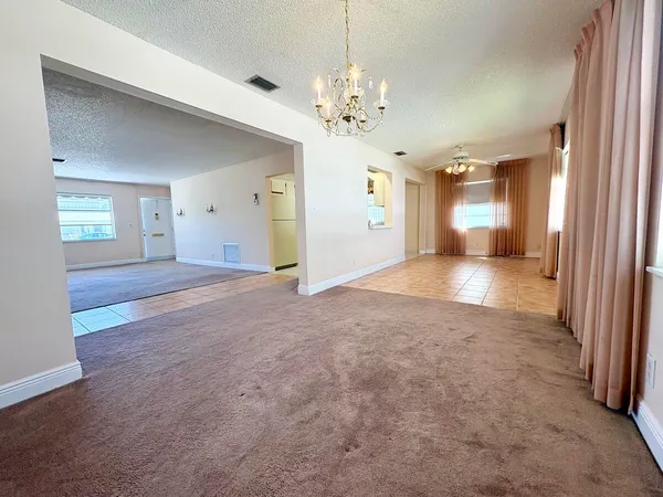 $2,300 | 2003 Southwest 18th Street, Boynton Beach, FL 33426