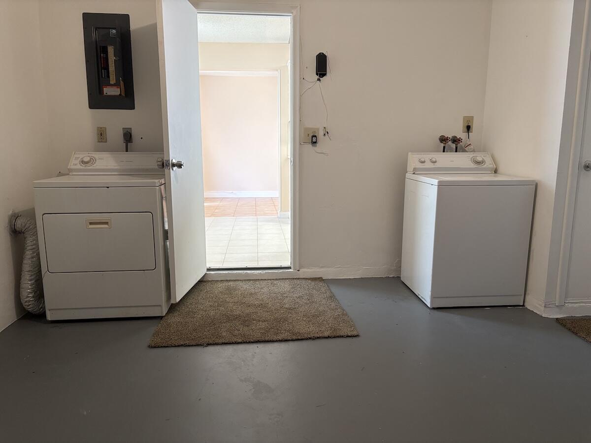 2003 Southwest 18th Street Boynton Beach, FL 33426 - Photo 23 of 27 IMG_5331